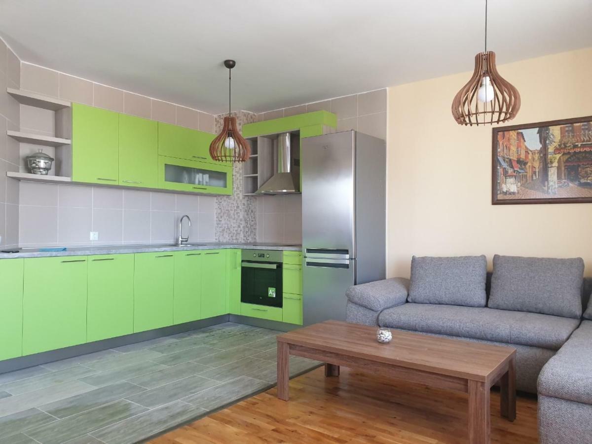 Hiora Apartments Vasiliko Царево Екстериор снимка