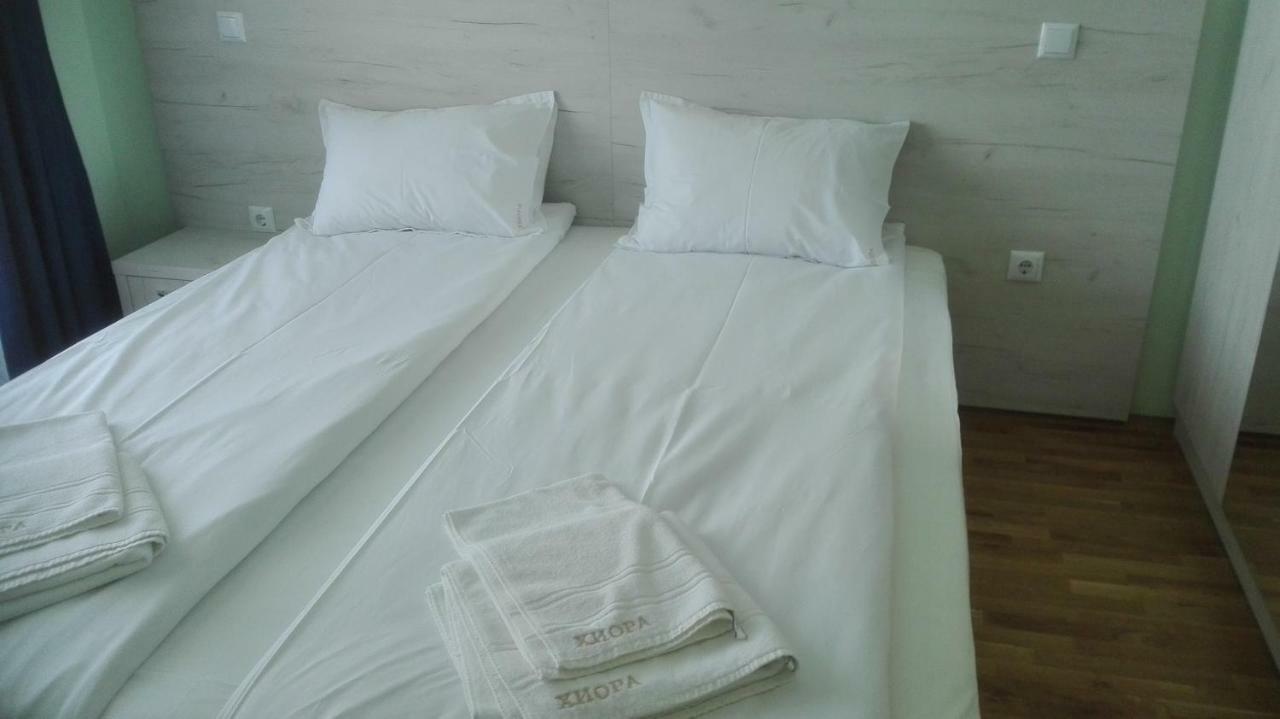 Hiora Apartments Vasiliko Царево Екстериор снимка