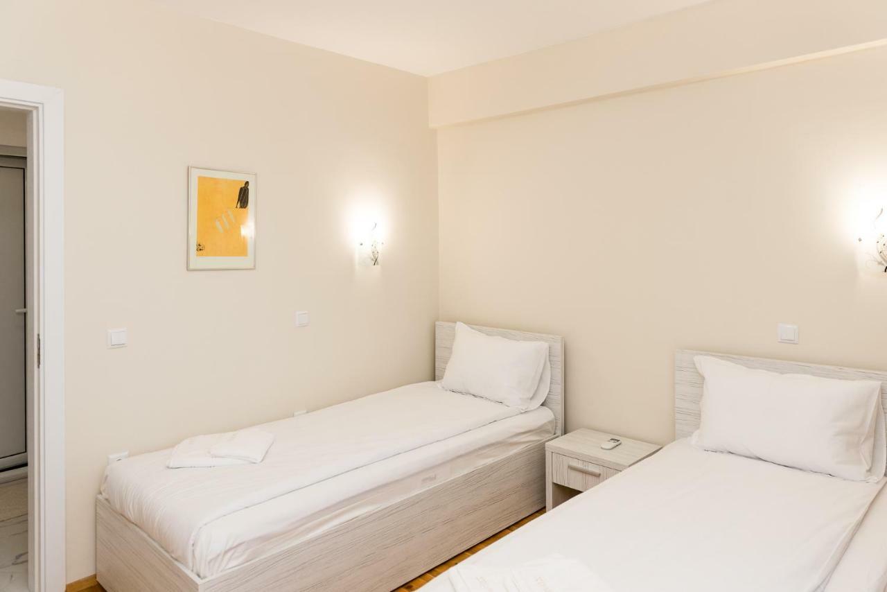Hiora Apartments Vasiliko Царево Екстериор снимка
