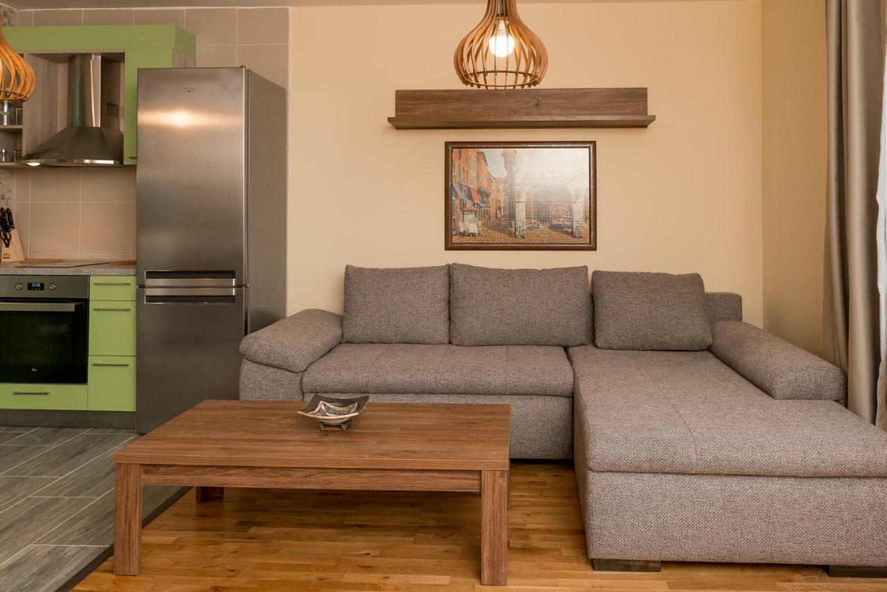 Hiora Apartments Vasiliko Царево Екстериор снимка